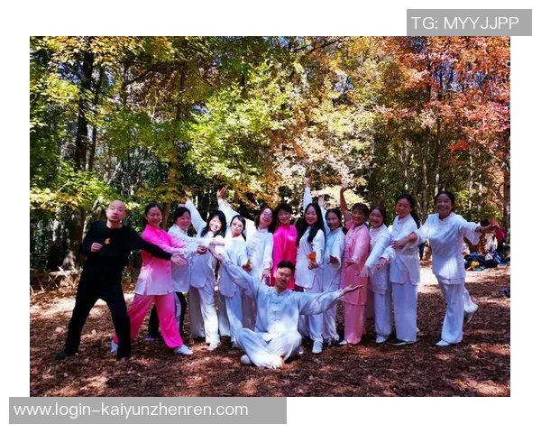 兰斯与里昂激战正酣比分揭晓精彩瞬间回顾与分析 兰斯与里昂激战正酣比分揭晓精彩瞬间回顾与分析